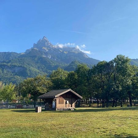 Mobil-Home Agreable Au Pieds Du Lac De Passy Passy (Haute-Savoie) Exterior foto